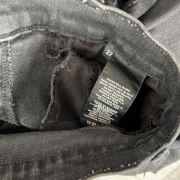 J Brand Black Distressed Skinny Jeans 27 - Picture 6 of 11